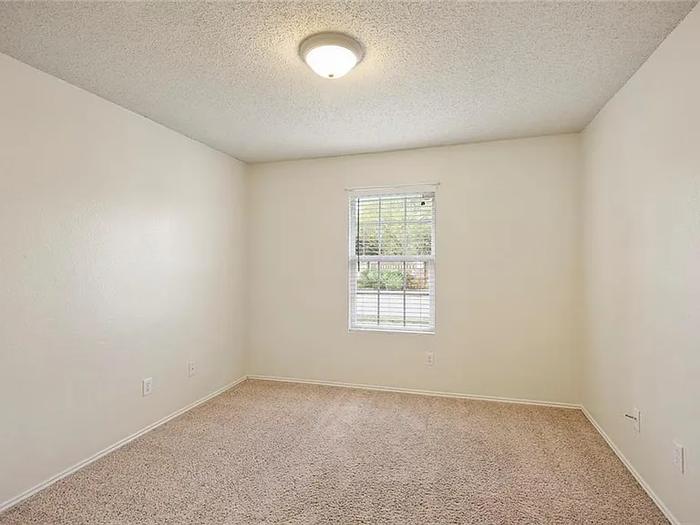 9973 George Washington Dr — Photo 17
