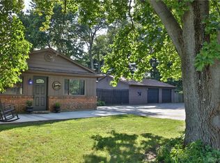 4027 Apache Trl, Jamestown, OH 45335