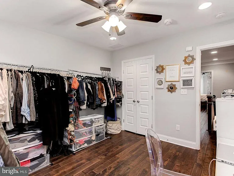 314 S Bouldin St — Photo 17
