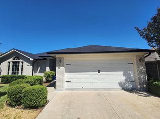 535 Thistle Meade Cir, Burleson, TX 76028