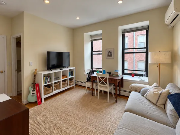 46 Main St APT 34, Charlestown, MA 02129