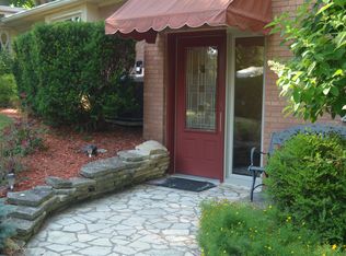 2600 32nd St, Moline, IL 61265