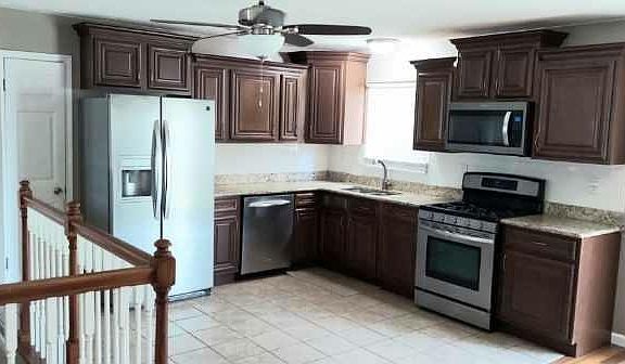 5th image of 763 Watersedge Dr