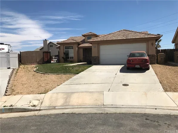 8923 Fordham Ct, Hesperia, CA 92344