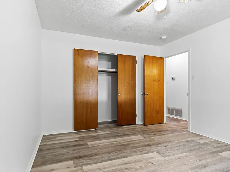 1405 Oregon Ave #B — Photo 4