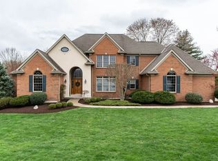 909 Squire Oaks Dr, Villa Hills, KY