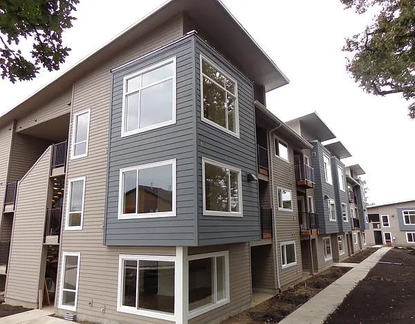 Oakgrove — Photo 26
