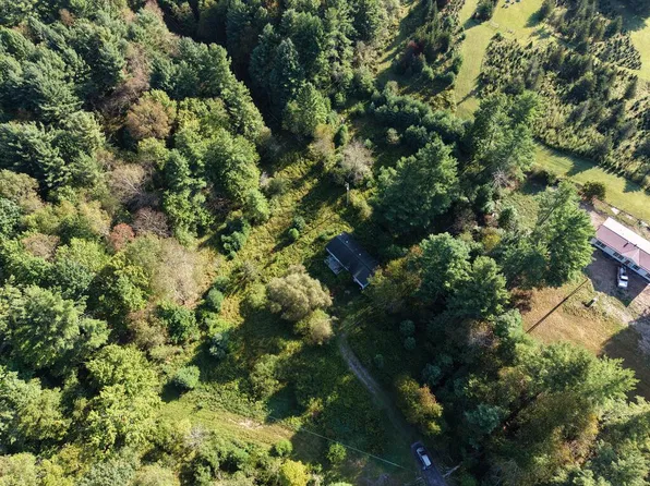 6165 Whitetop Rd, Troutdale, VA 24378