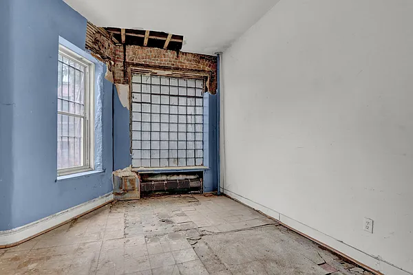 Sold by Island Advantage Realty | media 5