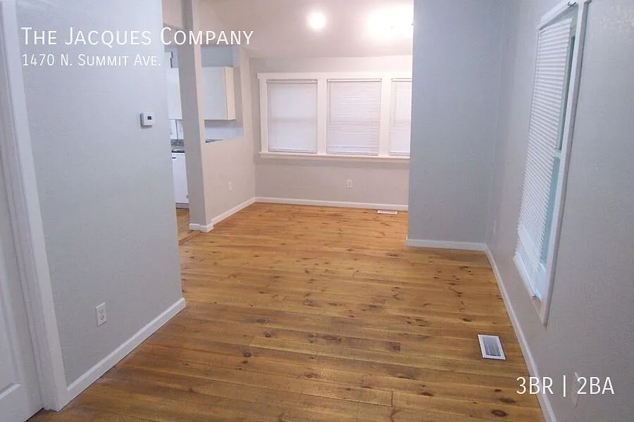 Newly Updated 3 Bedroom 2 Bath Home in Springfield's Midtown Neighborhood — Photo 4