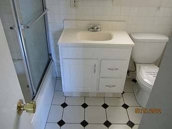 2nd image of 506 Taper Ave