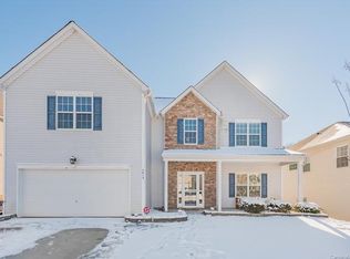 5813 Parkstone Dr #65, Matthews, NC 28104