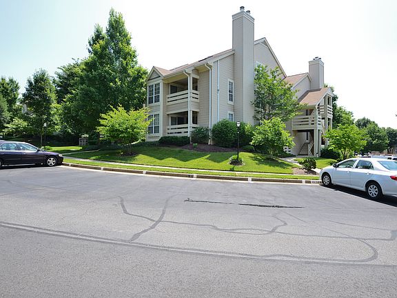 5th image of 6614 Jupiter Hills Cir #D