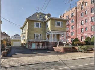44 W 36th St, Bayonne, NJ 07002