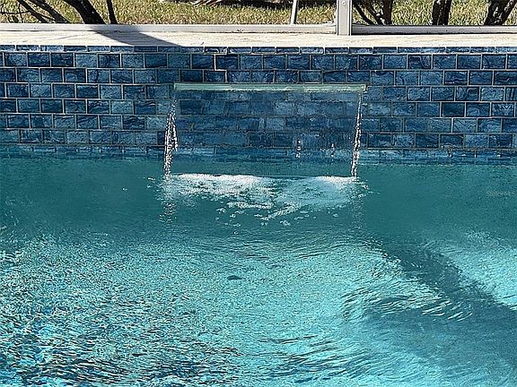3rd image of 237 Islamorada Blvd
