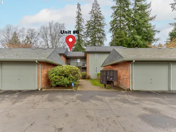 8900 NE 36th St APT 6, Vancouver, WA 98662