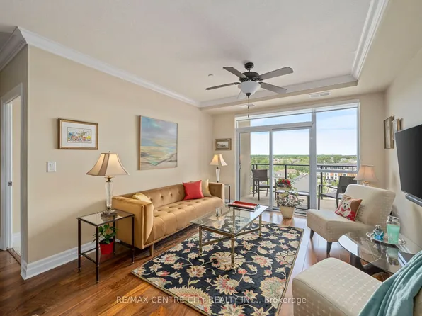 240 Villagewalk Blvd #713, London, ON N6G 0P6