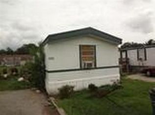 3373 Victoria St, Hayes, VA 23072