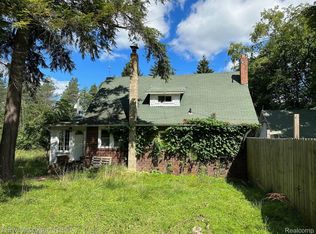 8462 Rich Rd, Mayville, MI 48744