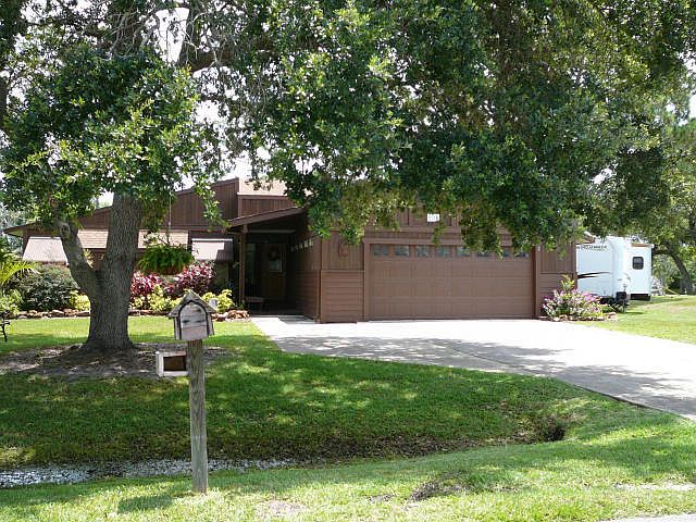 1st image of 5714 Balsam Dr