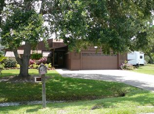 5714 Balsam Dr, Fort Pierce, FL 34982