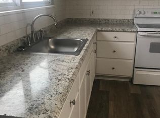 20 Olvera Cir, Florissant, MO 63031