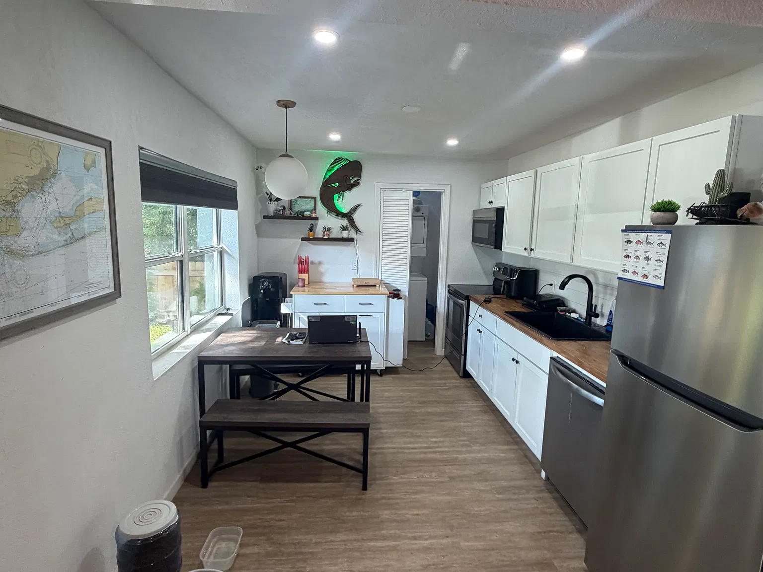 3 bed, 1195 sqft, $2,500 — Photo 3