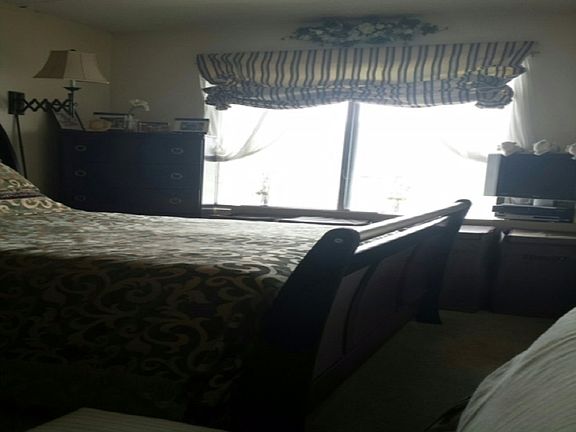 5th image of 10839 Seaview Ave APT 32D