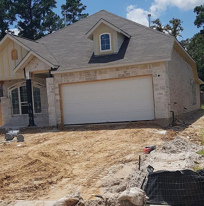 1st image of 15519 Lakewood Terrace Dr