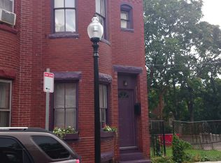 6 Greenwich Ct, Roxbury, MA 02120