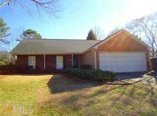 1926 Freeport Ct, Lawrenceville, GA 30044