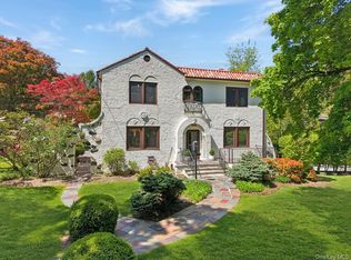 62 Broadfield Road, New Rochelle, NY 10804