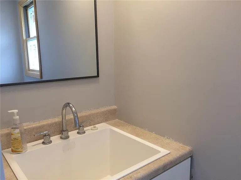 4728 Terrace Rd — Photo 7