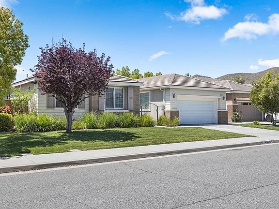 3rd image of 28269 Little Lake Ct