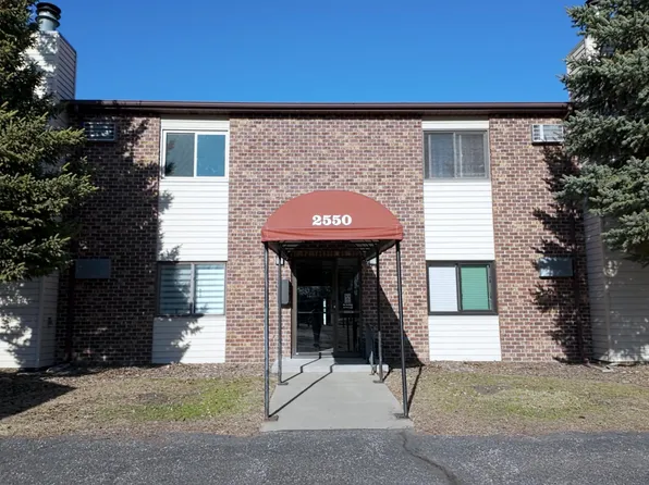 2550 18th St S APT 201, Fargo, ND 58103
