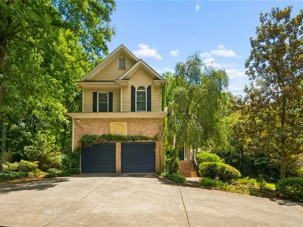 1217 McLendon Dr, Decatur, GA 30033