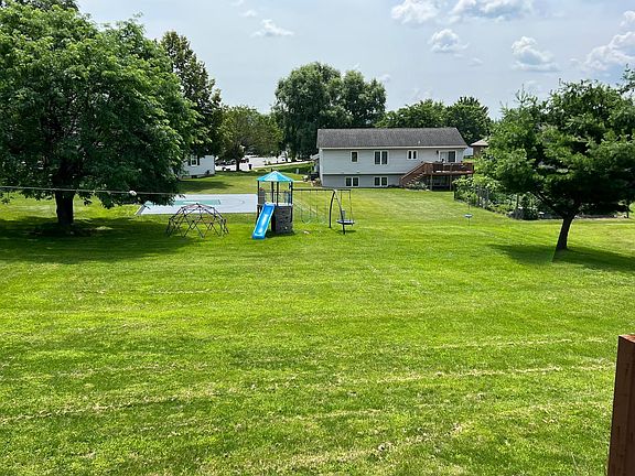5th image of 720 Trisdahl Ct