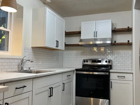 21 Deep Woods, 21 Deep Woods Rd APT C, Weaverville, NC 28787