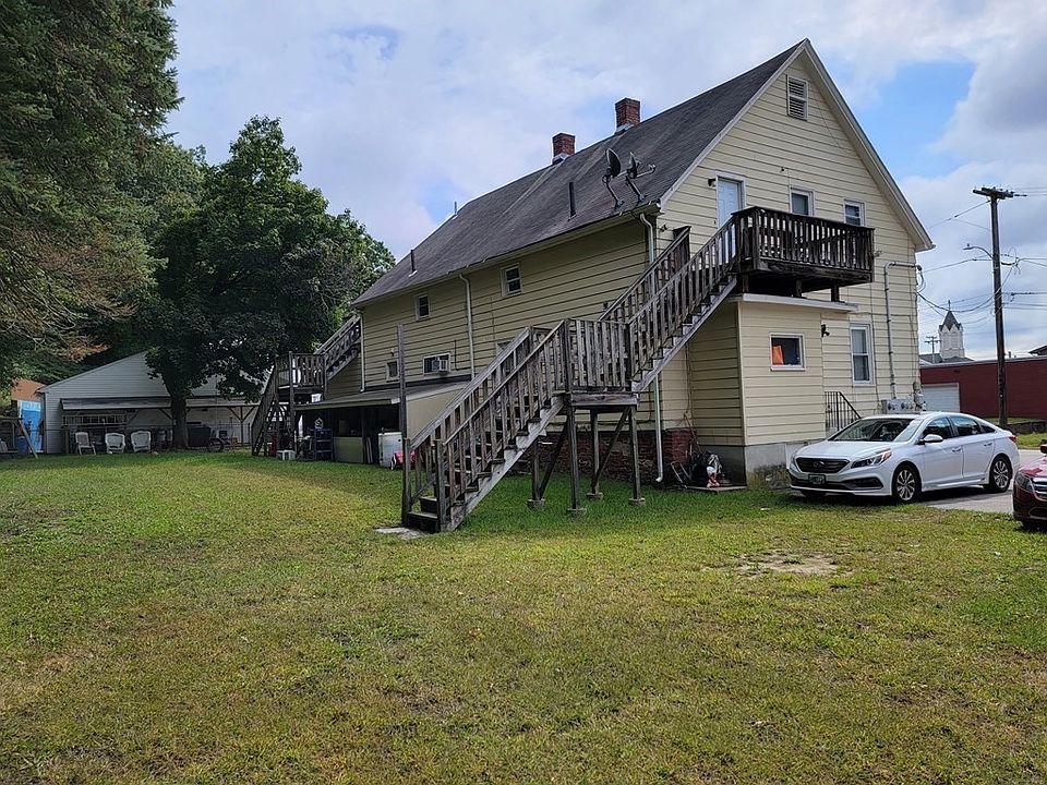 2nd image of 90 Hazel St