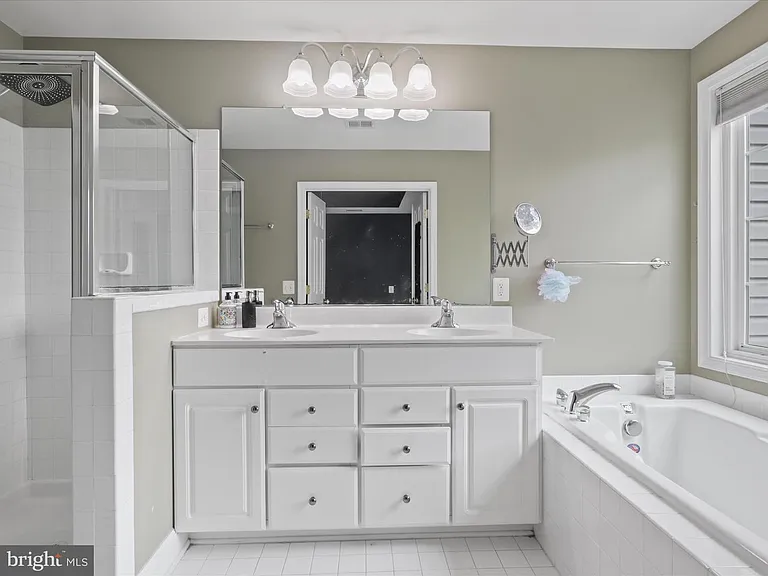2438 Terra Cotta Cir — Photo 11