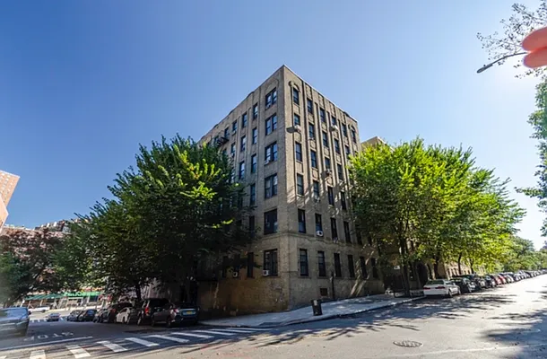 Sold by Compass | media 10