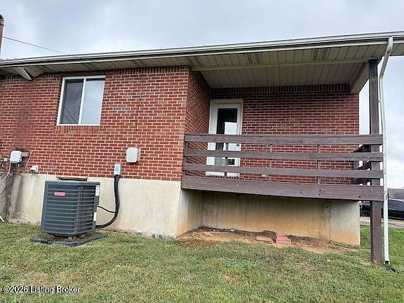 2nd image of 1709A Cliff Ridge Ct