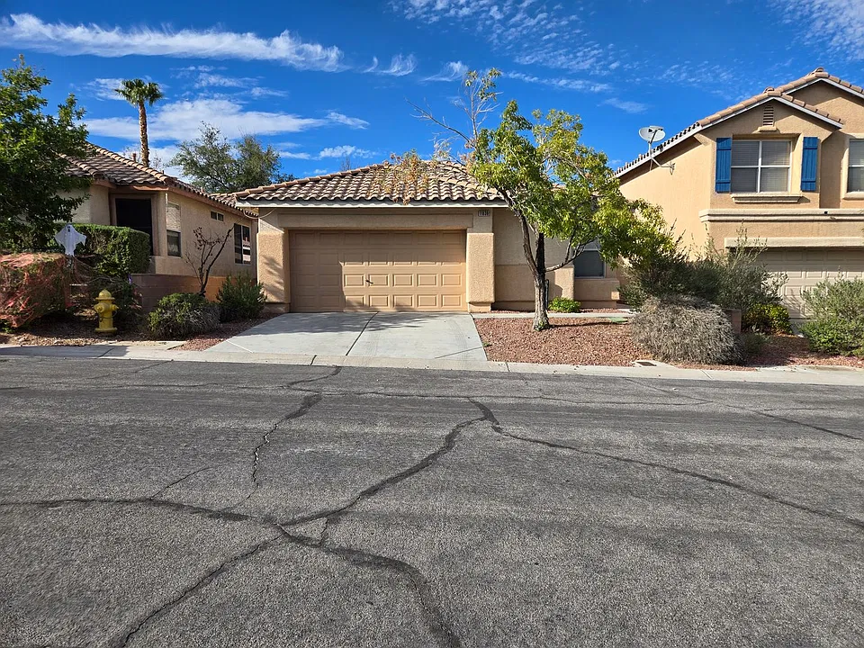 11036 Okeefe Ct