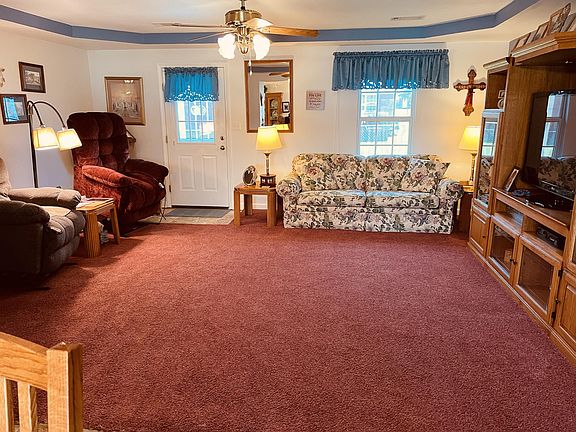 4th image of 712 Mulberry Dr