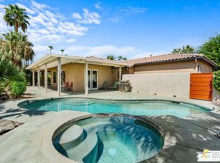 227 N Luring Dr, Palm Springs, CA 92262