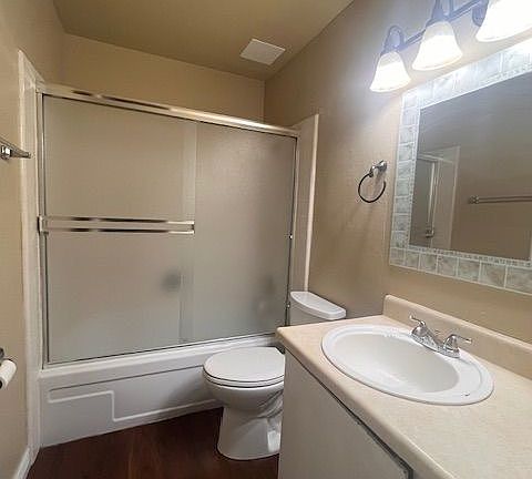 3rd image of 145 Michelle Dr #Ag54