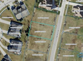 854 Pine Valley Dr, Bowling Green, OH