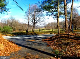 17348 Troyer Rd, Monkton, MD 21111