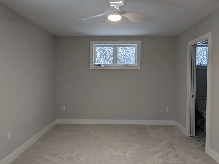 925 Portsmouth Ave — Photo 37
