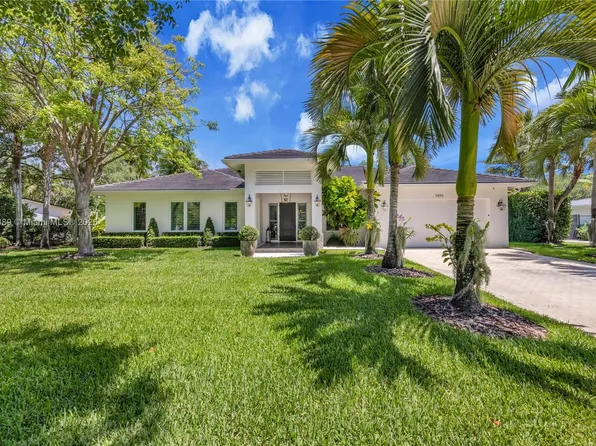 7495 SW 105th Ter, Pinecrest, FL 33156